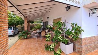 Xalet a Sant Josep-Zona Hospital. Casa de campo en venta proxima al casco urbano