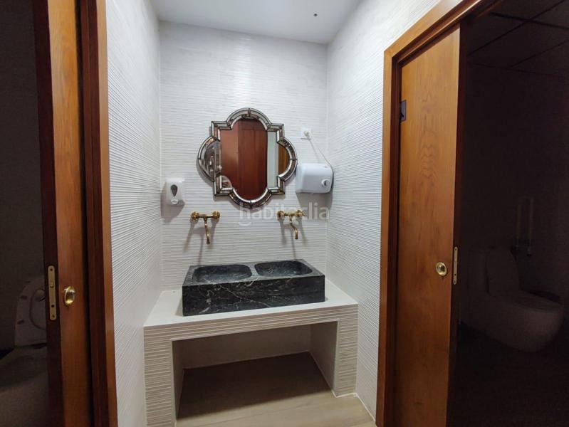 Foto ed4cb523-0fed-4c09-a802-79ac91c1076e. Local commercial dans Piles