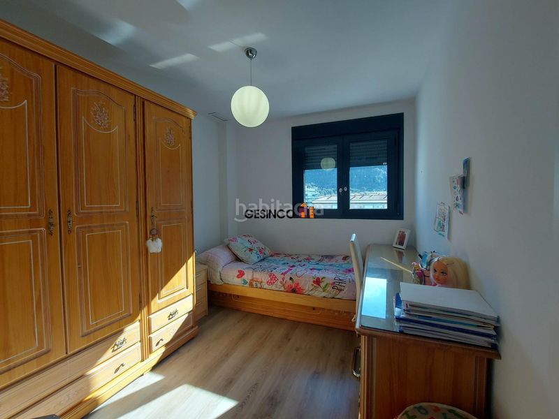 Foto c1344f52-2475-4c9d-9e33-cdadac5ec0b7. Pis amb aparcament a Xàtiva