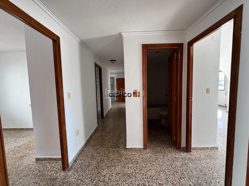 Foto b4435076-bcad-4585-9dba-f39d4951eb0e. Pis amb calefacció a Miramar