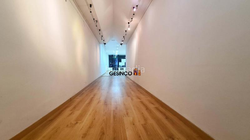 Foto 927748e1-511b-49b8-848a-6db1476df4bb. Rent business premise in avenida daniel gil 15 in Ontinyent