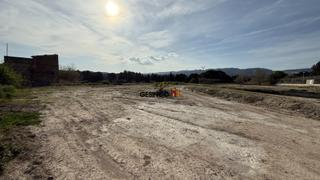 Terreny residencial a El Pilar. Fantástica parcela urbanizada en ontinyent