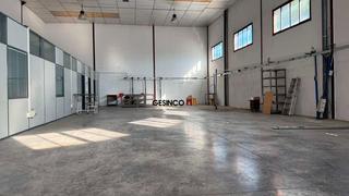 Lloguer Nau industrial a Sant Josep-Zona Hospital. Nave industrial en alquiler en ontinyent  pol. ind. el pla