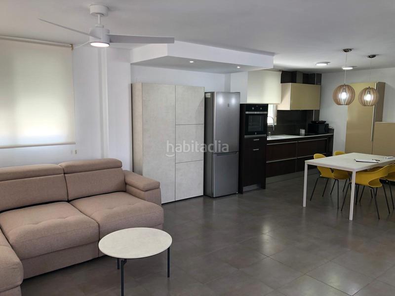 Foto ef0a88b1-cfb9-49e1-9150-97bf1a89b378. Location rez-de-chaussée avec parking piscine dans Oliva playa Oliva