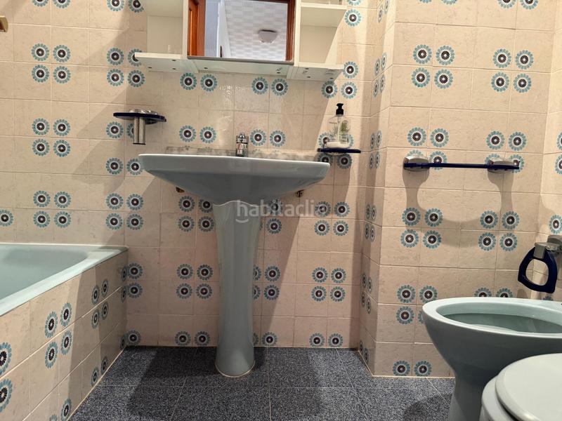 Foto cd43b82d-b73f-45af-b6ef-e7b2317a5764. Lloguer apartament a calle c/ cap de sant antoni 1 a Gandia