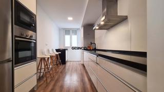 Pis a Sant Josep-Zona Hospital. Céntrica vivienda reformada en venta en ontinyent