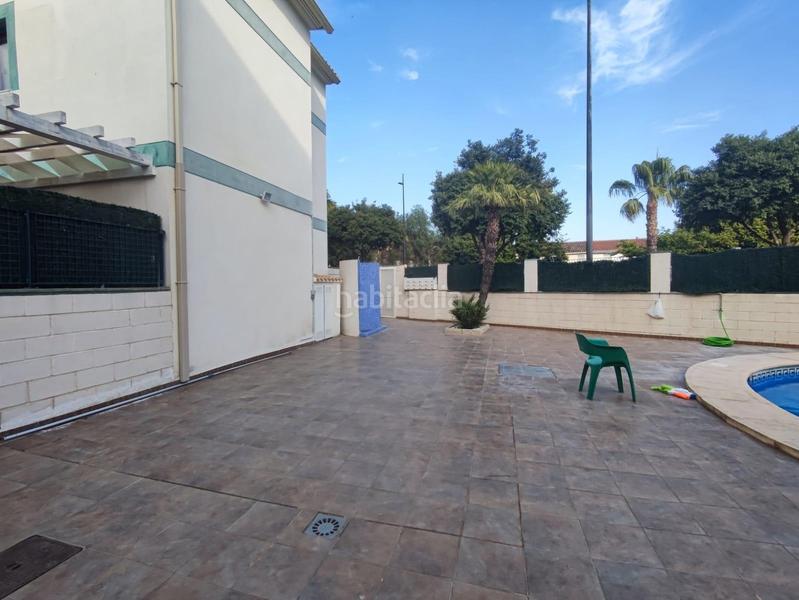 Foto f6233af9-e74a-4e58-951d-a6d57d3abccd. Miete reihenhaus mit parking in Benipeixcar - El Raval Gandia