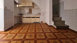 Maison à Centro. Casa para reformar con ubicación céntrica