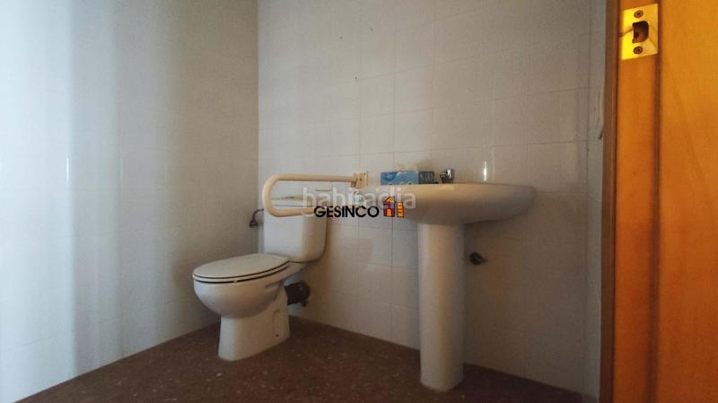 Foto 9e446cb8-9fff-426a-a225-20c0293d402e. Alquiler local comercial  en planta entresuelo en venta y alquiler en Ontinyent