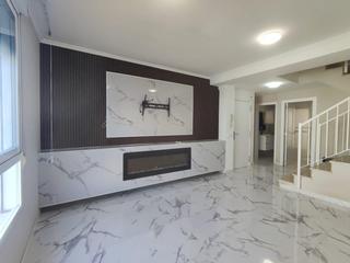 Location Maison jumelée  Blasco ibañez, de. Adosado en alquiler
