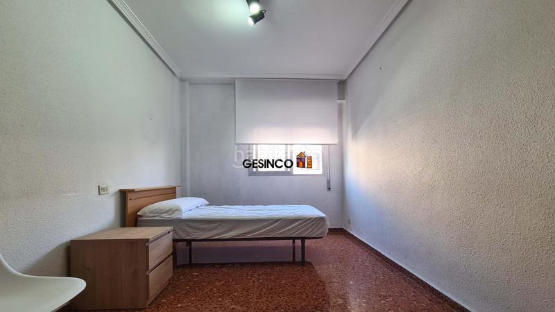 Foto b5d141b0-e721-477c-a26e-61a697228b5c. Location appartement dans Centro Ontinyent