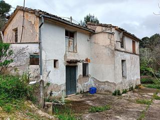 Chalet à Xàtiva. Chalet sobre parcela urbana con muchas posibilidades