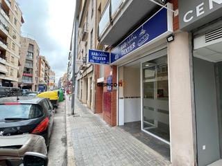 Location Local commercial à Xàtiva. Local comercial muy bien situado en la reina