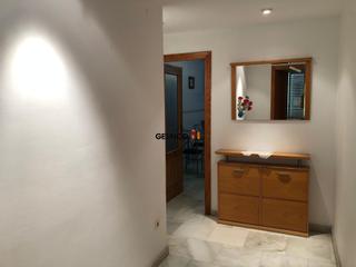 Appartement à Oliva Pueblo. Piso vpo en oliva  amplio, luminoso y con excelentes vistas al p