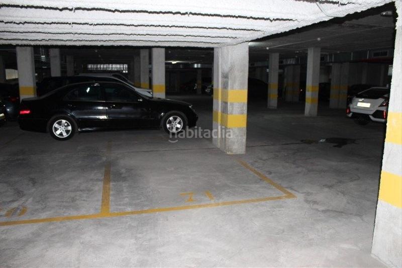 Foto 0576a12c-d388-4626-bdbd-2fcee2b7e931. Autoparkplatz in Centro Histórico Gandia