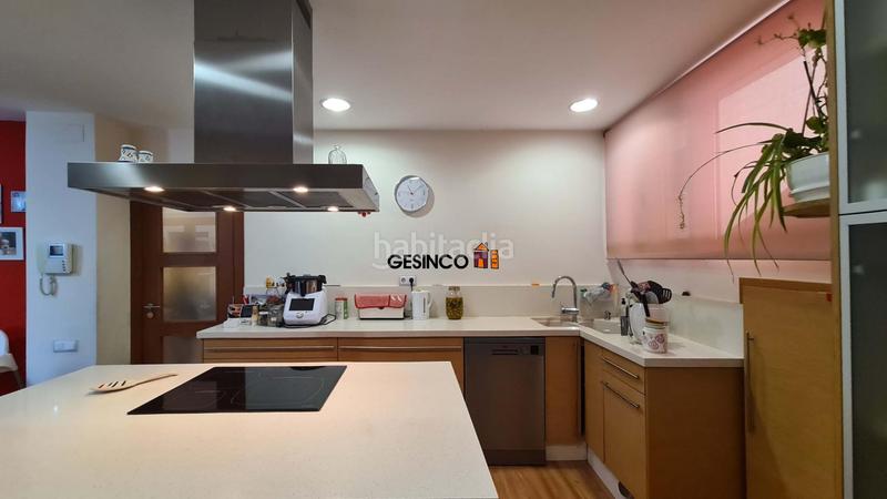 Foto dfdd076e-0cc4-49ae-b33a-5fec112e84a4. Maison avec parking dans Centro Ontinyent