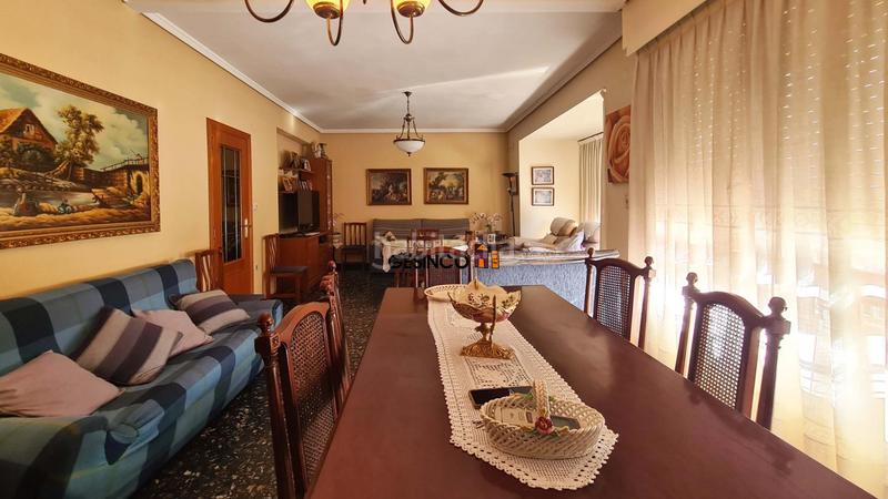 Foto 8d209ff8-a663-4707-b3a4-99c010327cd2. Appartamento in Sant Josep-Zona Hospital Ontinyent