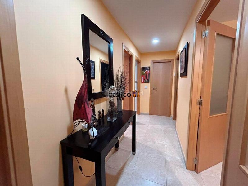 Foto 04fb00d6-3bd6-44f6-ac6c-aa66078ae3ba. Appartement dans Rotglá y Corberá