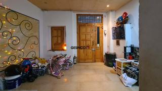 Maison à Centro. Casa en venta en ontinyent  barrio la vila