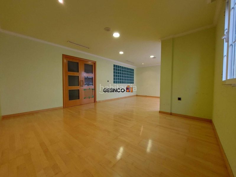Foto e69035e7-c0b7-420c-b81d-f0ce5982e58b. Pis a Xàtiva