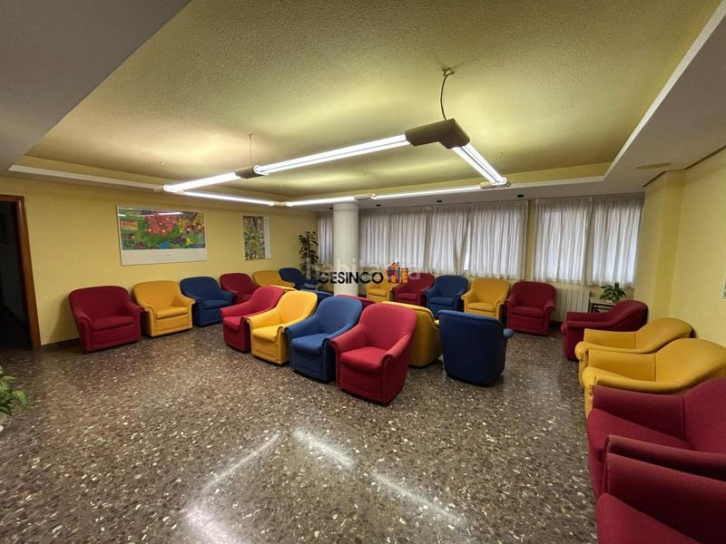 Foto abe16930-4ff0-47b8-ba32-f5141a43c169. Lloguer local comercial a Xàtiva