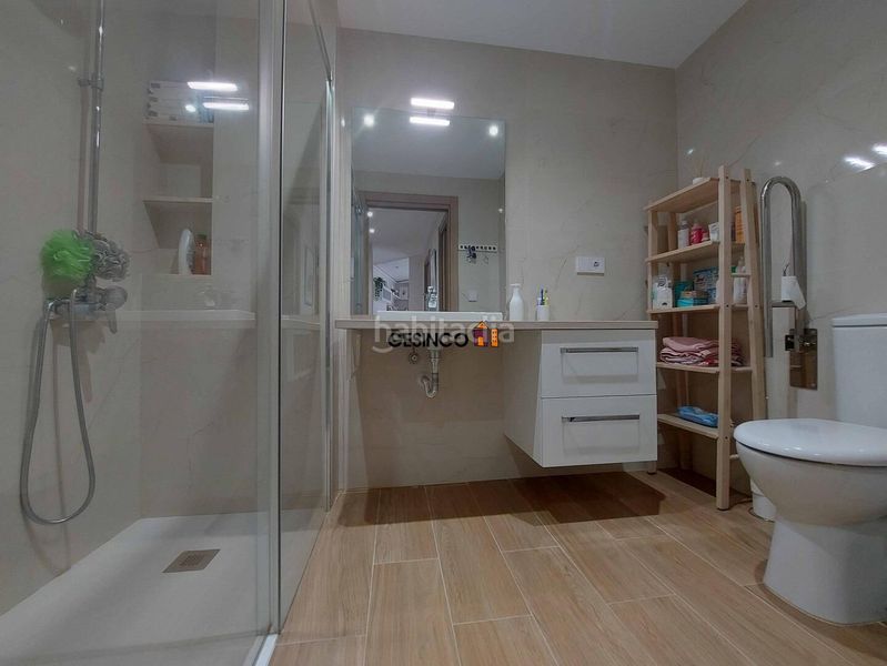 Foto f005e966-46c3-40fc-8f19-9a89b08fe3fa. Pis a El Genovés