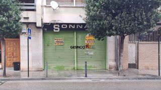 Lloguer Local Comercial a Avenida ramón y cajal 11. Local comercial en alquiler en ontinyent