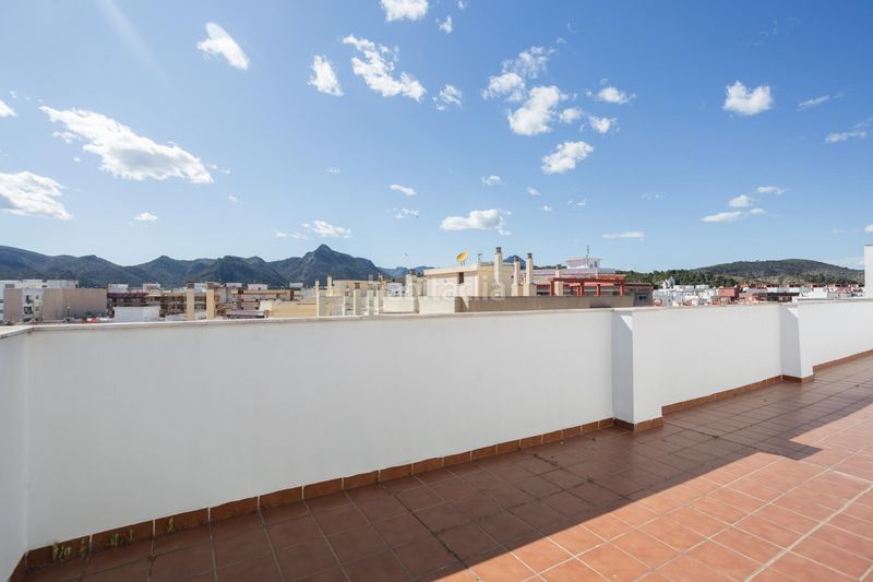 Foto 3a3b5341-3322-49d0-9273-5b9e601a7a6b. Àtic amb aparcament a Corea Gandia