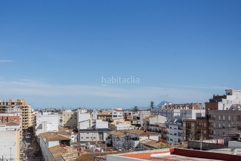 Foto 570c2969-33e4-4709-8f02-33b7aec51570. Àtic amb aparcament a Corea Gandia