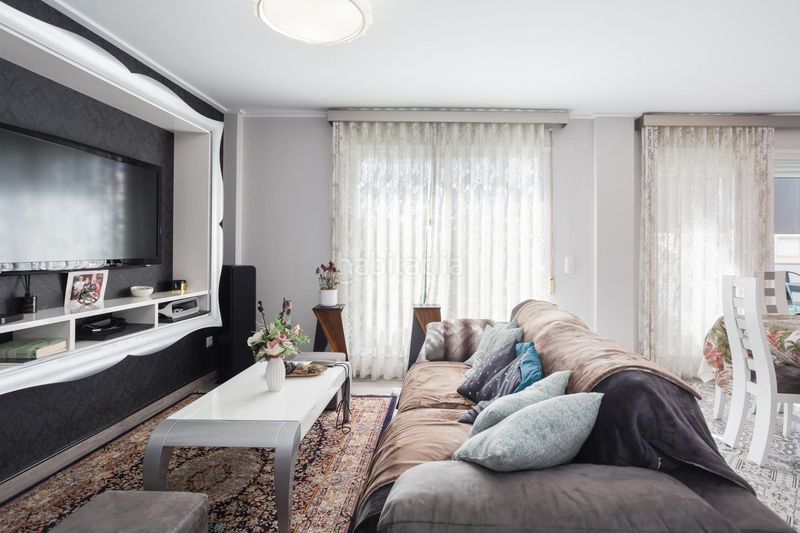 Foto a0c9c7d7-4506-4486-9d60-9181d371b539. Àtic amb aparcament a Corea Gandia