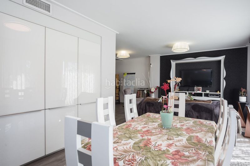 Foto f28f9a15-d064-4147-bf3b-79ccbfd18c9d. Àtic amb aparcament a Corea Gandia