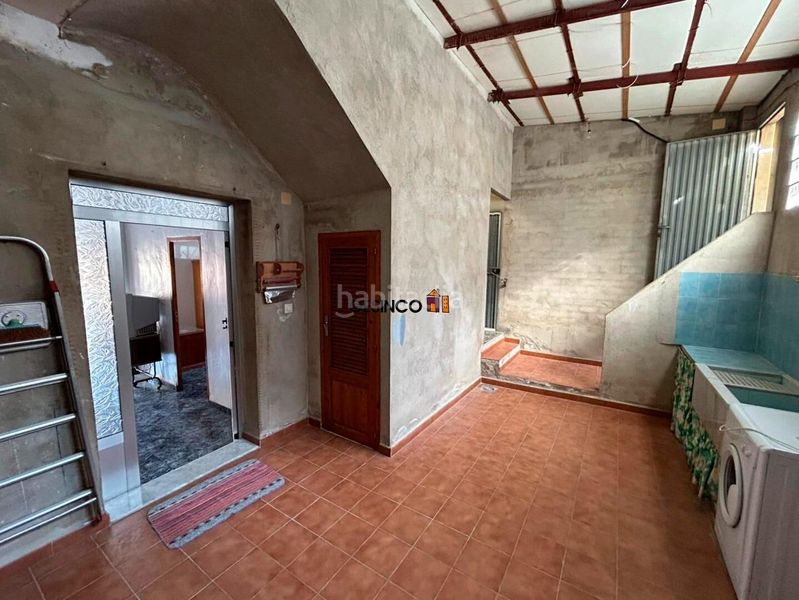 Foto 271d16f0-594b-49b0-97a7-5dd80d73d96e. Casa amb aparcament a Manuel