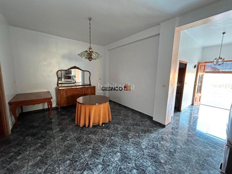 Foto 812cc9e9-9876-40db-9860-5d119cb53371. Casa amb aparcament a Manuel
