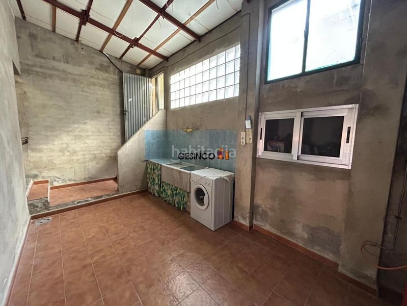 Foto adea4e96-2334-41bb-85c7-fdbc7e31b98a. Casa amb aparcament a Manuel