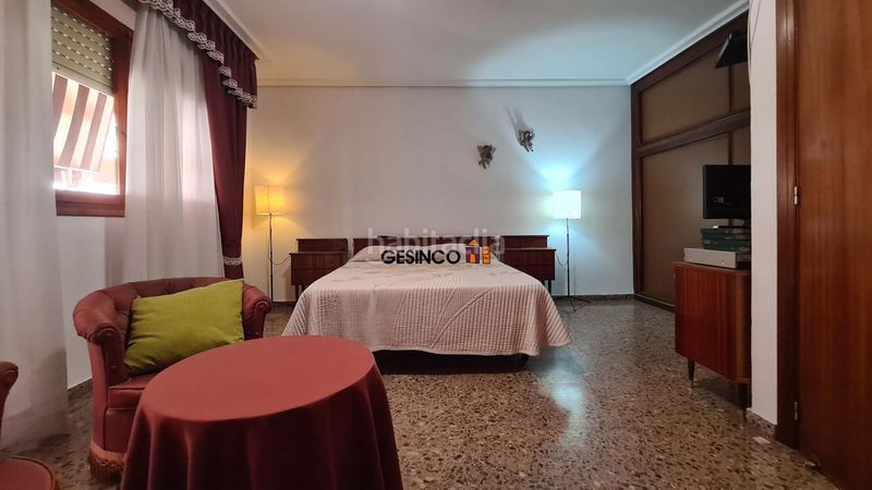 Foto ed5ca3f3-1920-4c51-b04f-609065a41994. Pis amb aparcament a Sant Josep-Zona Hospital Ontinyent