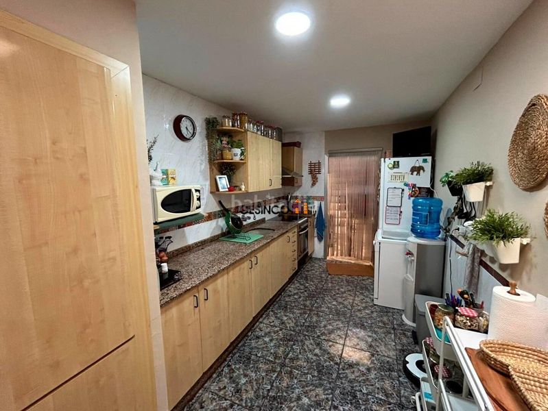 Foto 7462dbdb-6516-430d-88e3-631328d5d55d. Casa amb aparcament a Senyera