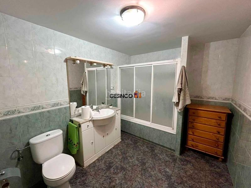 Foto 83e437a6-02de-4188-8ce0-a1ac7a9c85a0. Casa amb aparcament a Rotglá y Corberá