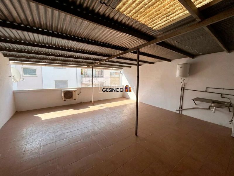 Foto 9a7923e4-99ec-4f52-84bc-1f1d0577953d. Casa amb aparcament a Rotglá y Corberá