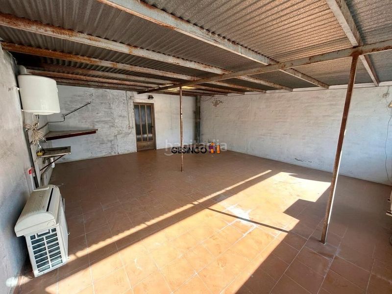 Foto cdc65a61-a184-4613-a34b-92ab0f5de5f2. Casa amb aparcament a Rotglá y Corberá
