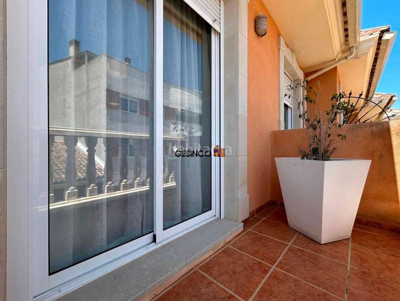 Foto f2f01eda-d72d-4c6c-8943-37ed144b9131. Casa adossada amb calefacció aparcament a Manuel