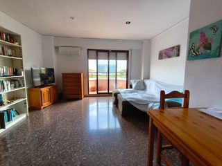 Lloguer Pis  Plaza bennacer. Vivienda en alquiler en gandía junto a los nuevos juzgados