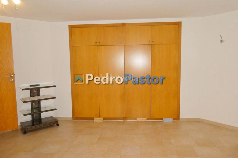 Foto 469e25af-4605-43a8-9b2d-d79fcaedd41b. Chalet en La Pedrera-Vessanes Dénia