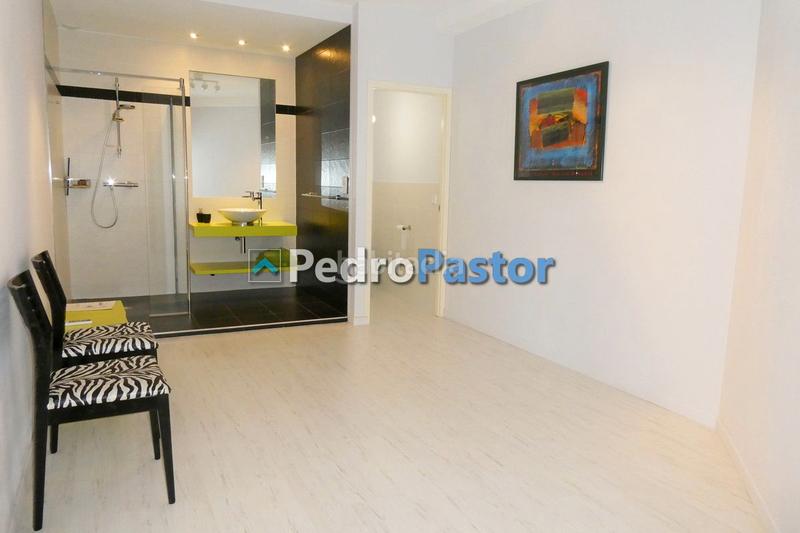 Foto b694954c-840d-4eaf-9811-e7a3f06739c3. Chalet en La Pedrera-Vessanes Dénia