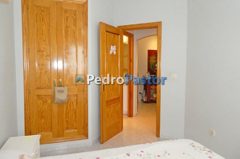 Foto 039a0676-42b2-4fd3-ae45-44ff0ffc7cb1. Piccolo appartamento con riscaldamento parcheggio piscina in Dénia