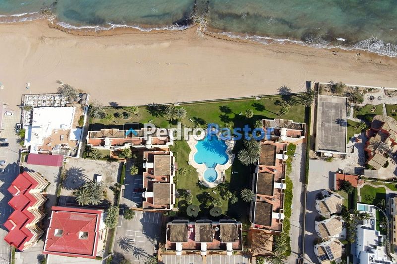 Foto 66b9cac2-e723-4193-a9f9-f399744cc478. Apartament amb calefacció aparcament piscina a Les Bovetes - La Felicidad Dénia