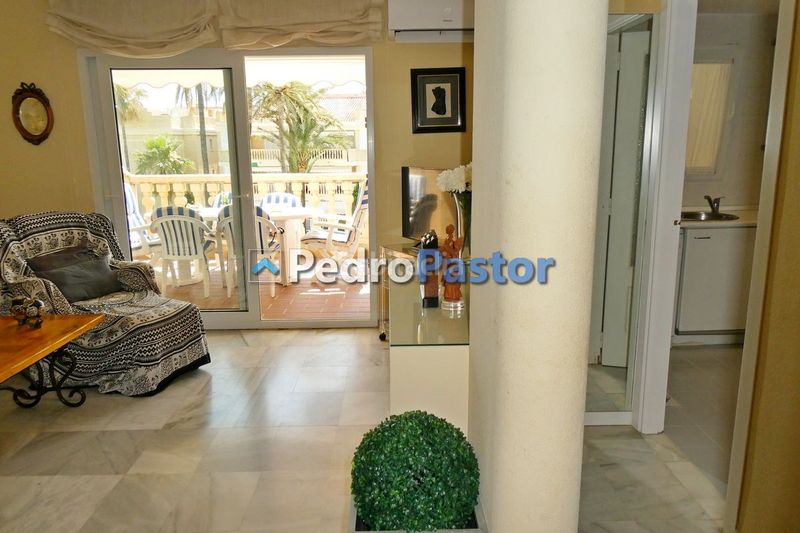 Foto cffcb24f-bc2f-44b8-99a8-c9fe5e79a0f1. Apartament amb calefacció aparcament piscina a Les Bovetes - La Felicidad Dénia