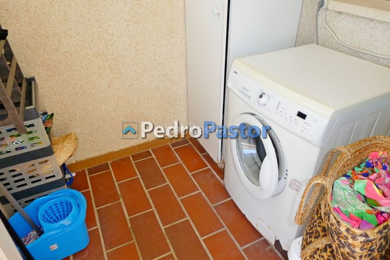 Foto e7cd5c83-81dd-49cb-850b-011bc6e78da8. Apartament amb calefacció aparcament piscina a Les Bovetes - La Felicidad Dénia