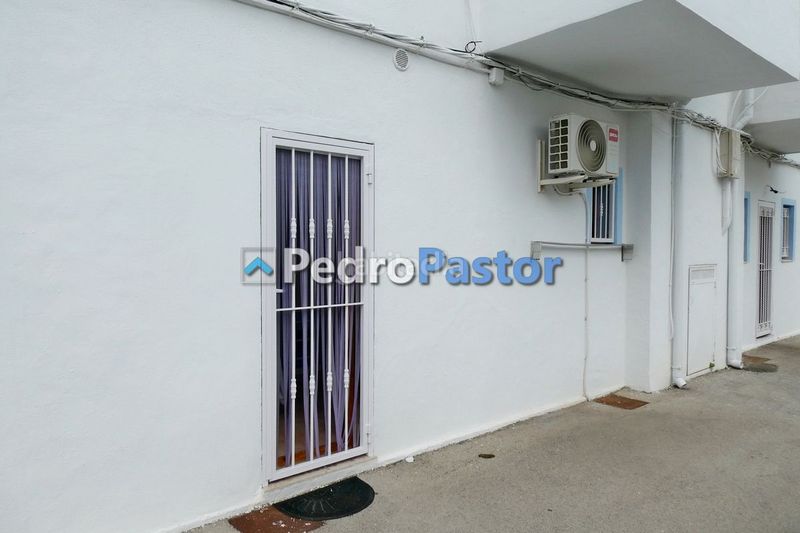 Foto 215ca3ea-da79-41f0-ab3e-0d56c8ac8241. Apartament amb calefacció aparcament piscina a El Palmar - Los Molinos Dénia