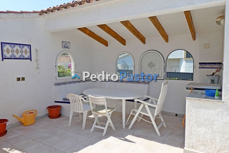 Foto fc8f519a-a071-427a-8e94-c78fa6ddd5f5. Chalet en El Montgó Dénia