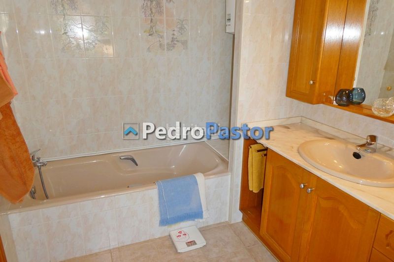 Foto 179ebb0f-42ab-49c2-a277-6cb03cbd68c2. Xalet amb calefacció aparcament piscina a El Montgó Dénia